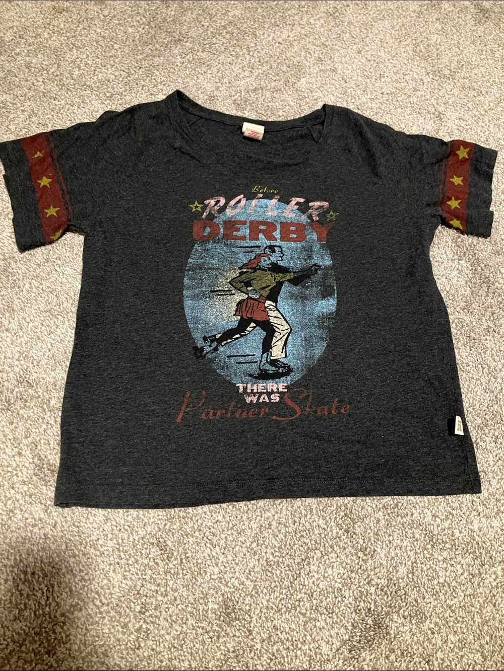 MOSSIMO SUPPLY CO VINTAGE STYLE DISTRESSED ROLLER DERBY DARK GRAY SIZE SMALL